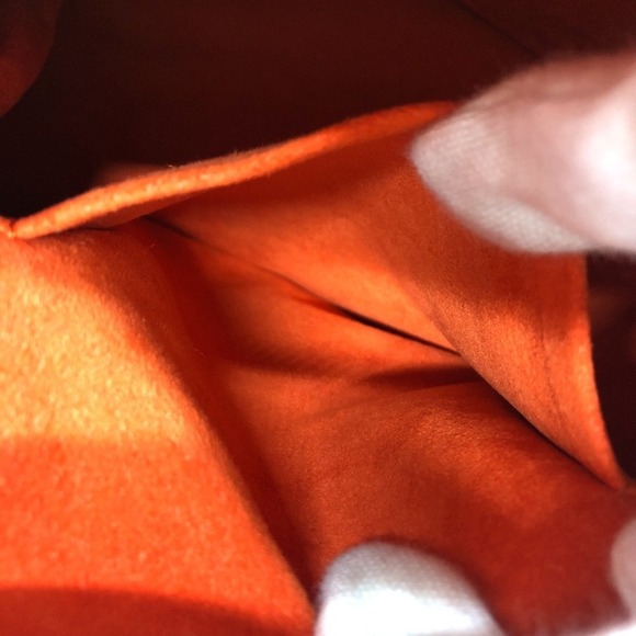 LOUIS VUITTON Brown Monogram Shoulder Bag - Picture 12 of 16